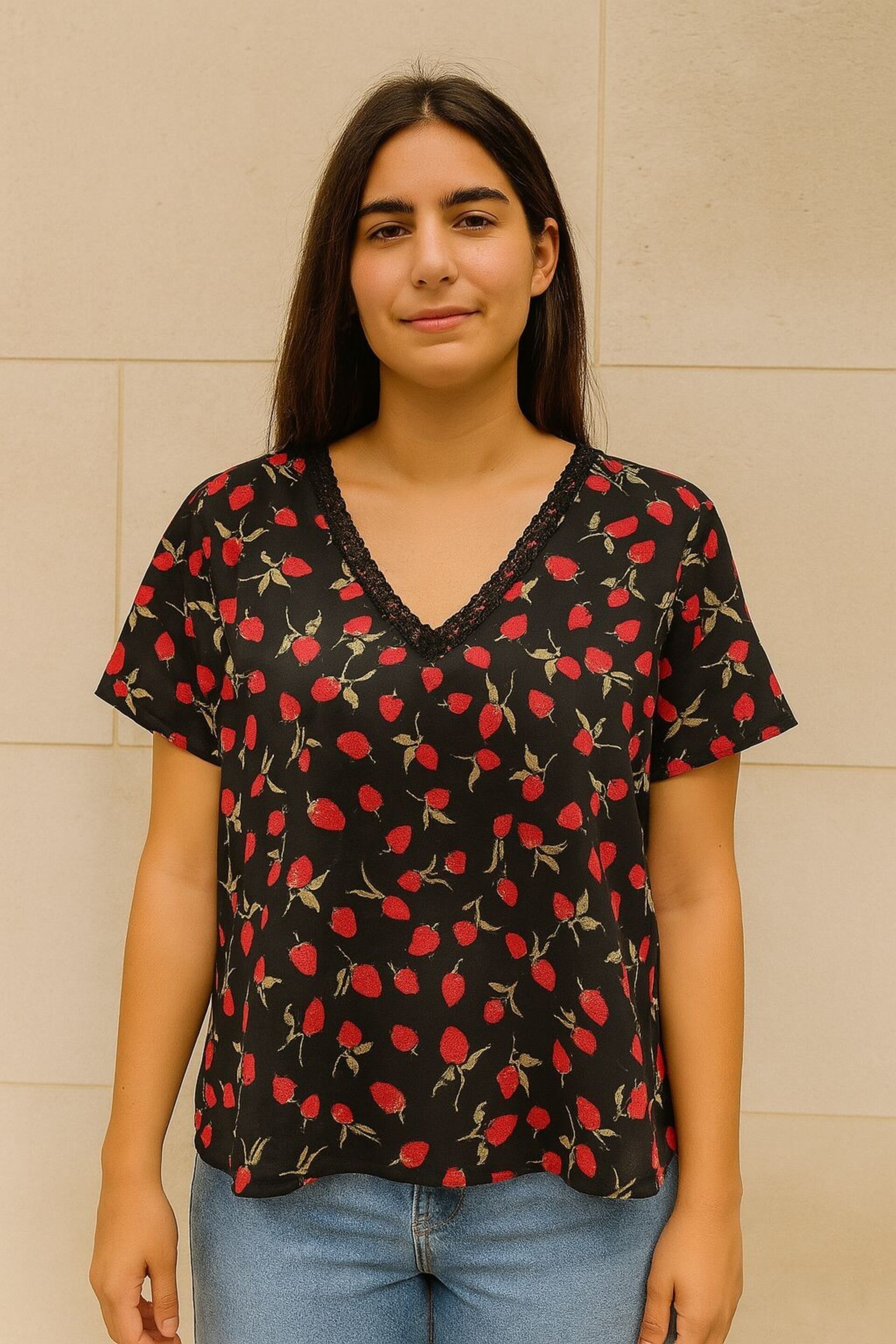 Blusa “Fresa Nocturna” - 1